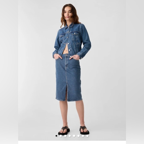 GAP Dresses & Skirts - GAP Light Blue Denim Skirt